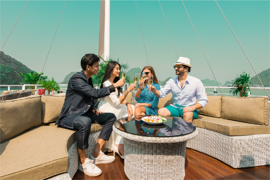 image-halong-catamaran-a-premium-yachting-experience