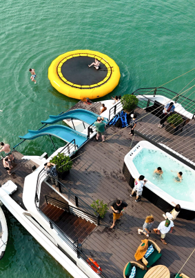 image-halong-catamaran-the-ship-safety-4