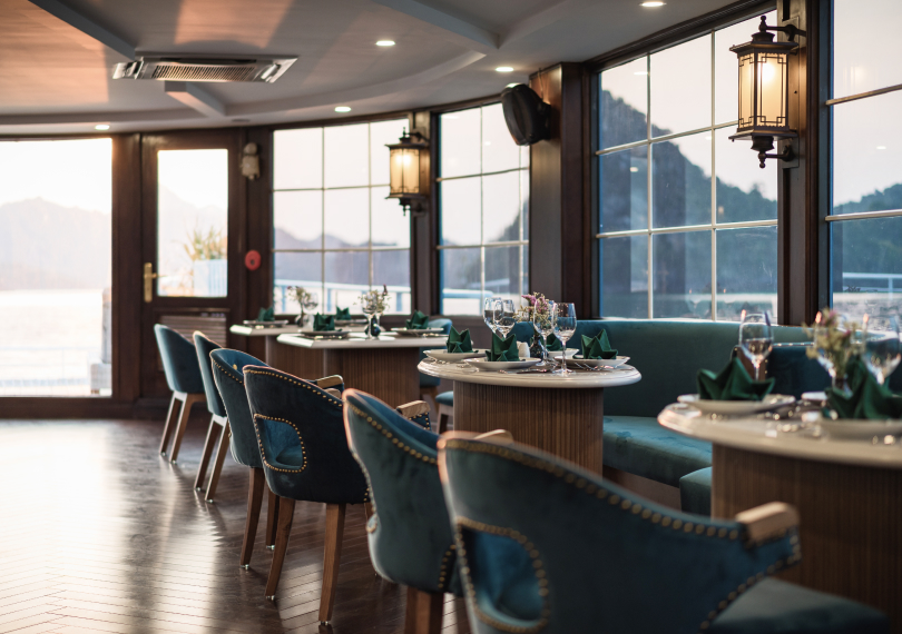 image-halong-catamaran-restaurant-13